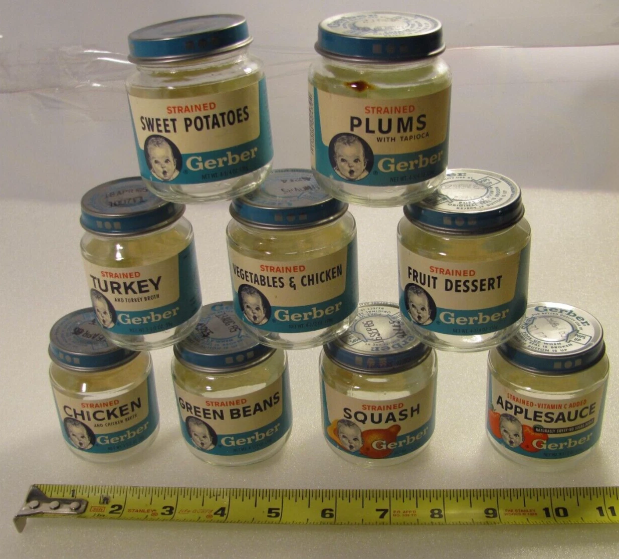 Gerber Baby Food Jars Lot of 9 Vtg Glass Bottles Paper Labels 1985 Turkey 80s
Opens in a new window