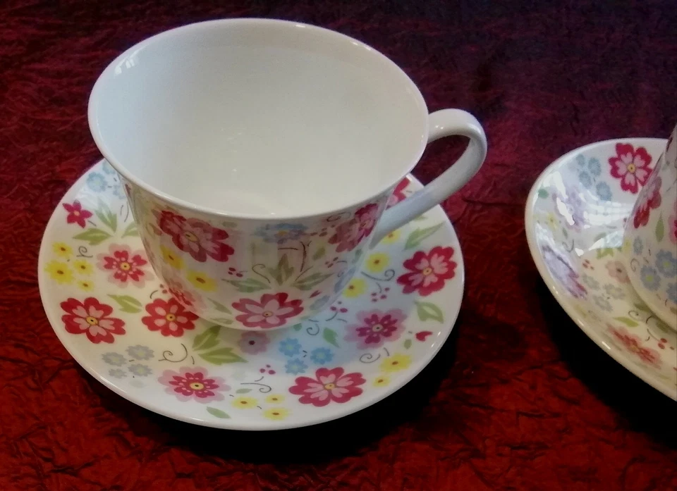ROY KIRKHAM .English Bouquet : 2 Tasses/soucoupes Porcelaine Décor floral - Photo 3/4