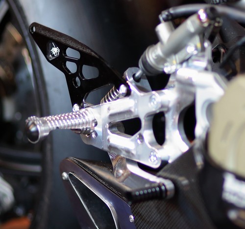 SPIDER Rearsets DUCATI V4 V4S V4R PANIGALE - Picture 3 of 6
