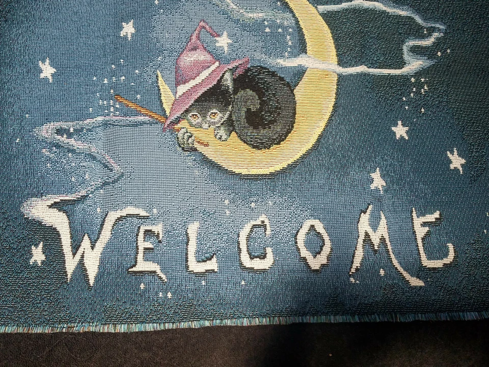 Estera de tela tapiz inacabada de Halloween de bienvenida de amigos espeluznantes para colgar en la pared Foto 3 de 3