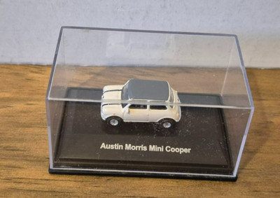 Schuco Austin Morris Mini Cooper schwarz weiß 1:87 in OVP