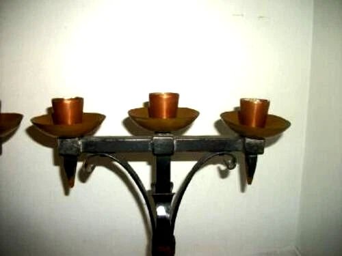 ANTIGUOS CANDELABROS ARTESANALES MISIÓN CANDELABROS AUTÉNTICO HIERRO COBRE Foto 4 de 4