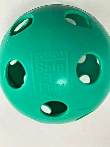 VINTAGE COSOM SAFE-T-PLAY SOFTBALL GREEN 3 1/4" DIAMETER - Picture 3 of 3