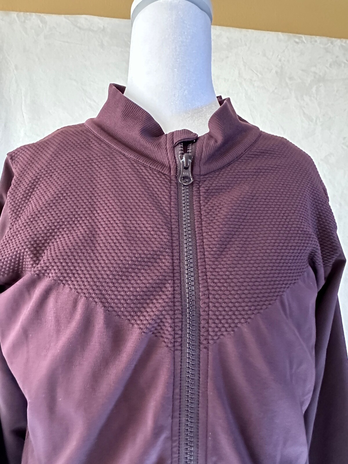 Zella lightweight full-zip active jacket,  burgun… - image 2