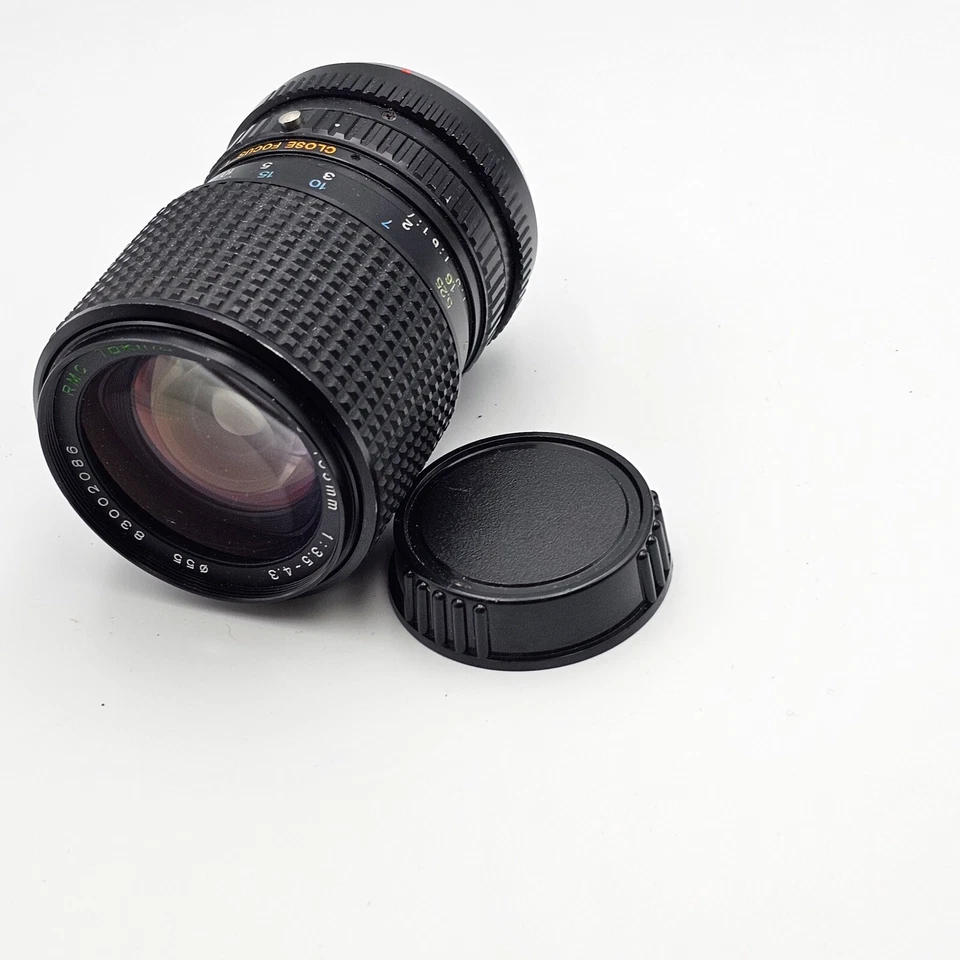 Tokina RMC 35-105mm f/3.5-4.3 zoom lens for Minolta MD mount - Image 2 of 4