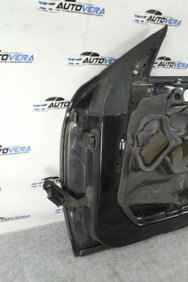 BMW E46 3 SERIES COUPE / CONVERTIBLE RIGHT DOOR BLACK SCHWARZ 668