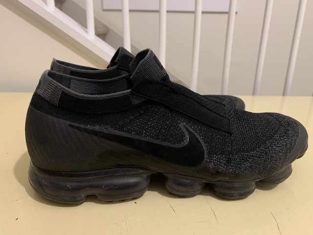 vapormax black laceless