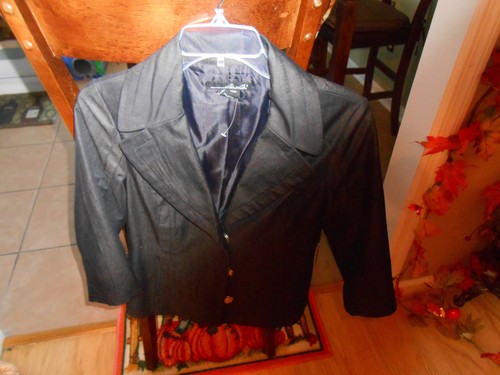 ladies jacket by Will Smith, Black, Lined, Medium - Picture 2 of 3