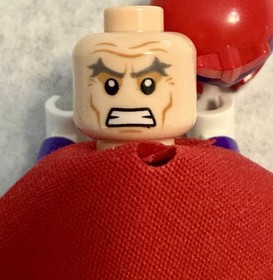 LEGO Marvel Super Heroes Magneto Minifigure sh119 X-Men 76022 Genuine LEGO