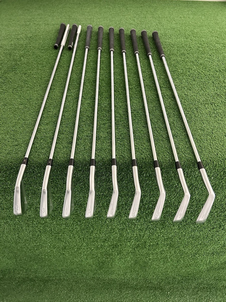 Mizuno Tour Issue PGA Tour Blade Iron Set 2-P / Dynamic Gold 130