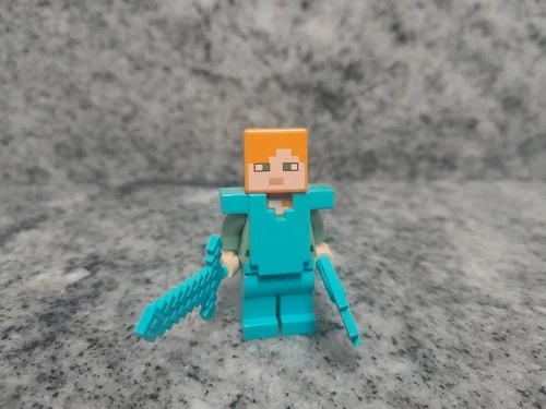 LEGO Minecraft Minifigure  Alex with Diamond Armor & Weapons 2113