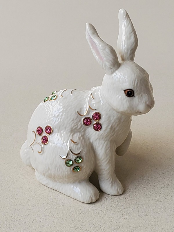 Lenox Porcelain Meadow Sparkle Bunny Figurine. Crystals. Spring. Rabbit. Easter 