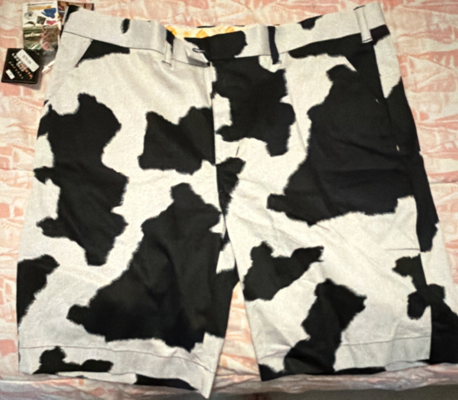 Men's Cow Print Athletic Golf Shorts Size 40 Black White