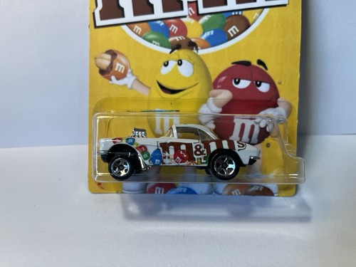 Hot wheels 62 Corvette Gasser M&M’s custom - Picture 2 of 5
