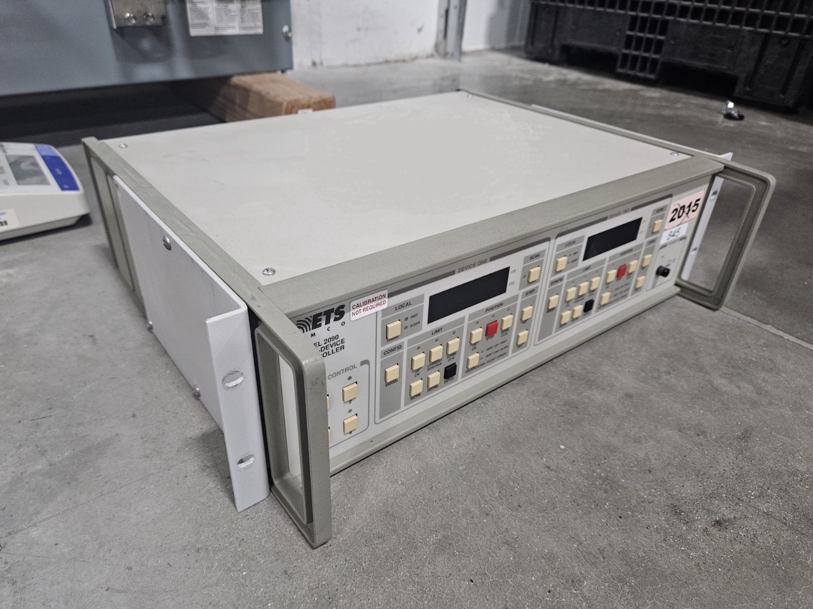 ETS-Lindgren model 2090 Antenna Positioner Muti Device Positioning Controller