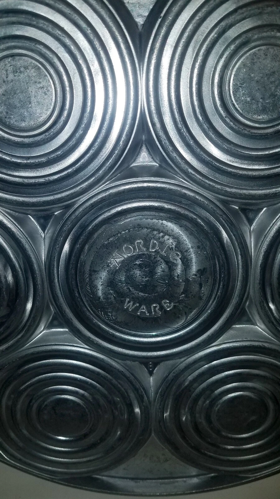 Nordic Ware Smiley Face Pancake Pan - Thumbnail 3