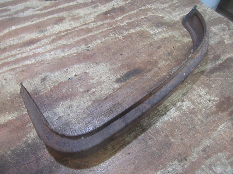 Camión Chevrolet 1941 1946 1,5 toneladas camión oferta guardabarros delantero soporte soporte D Foto 3 de 4