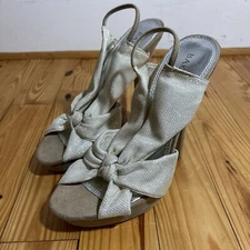 Bakers Desi Women’s Silver Heels 3175 10M Formal Summer Open Toe