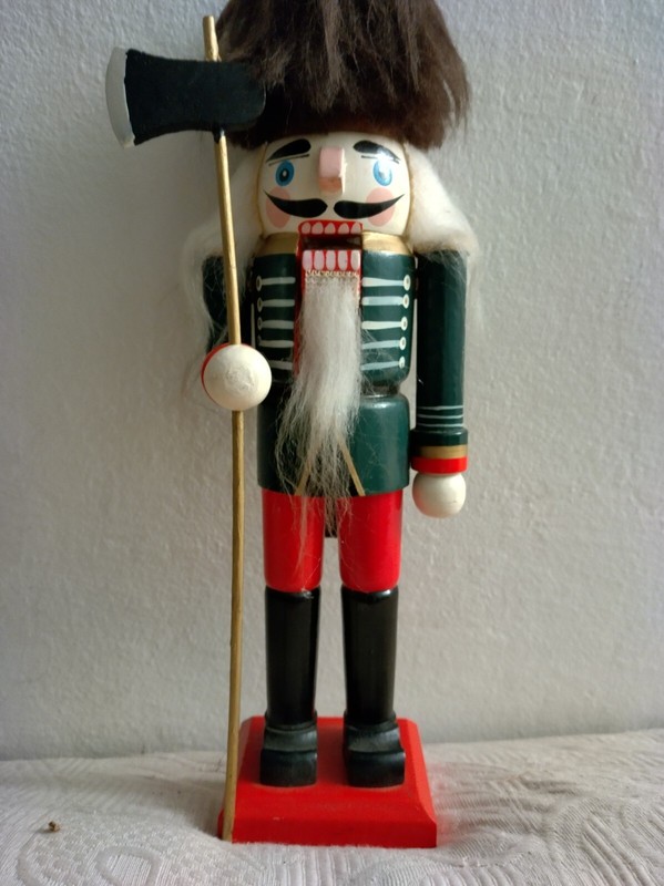 Green Guard with AX and White Fur Hat Wooden Christmas 10" Nutcracker