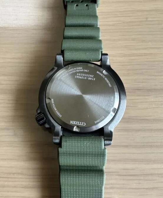 Reloj Hombre Citizen Promaster Eco-Drive Verde - BN015711X De Japón Foto 3 de 4