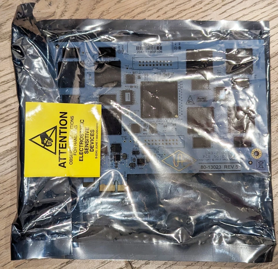 Universal Audio UAD-2 Octo PCIe DSP Card + 105 plugins included - Free shipping - Image 3 of 4