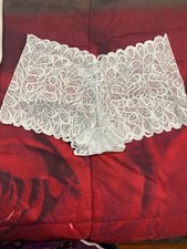 Boyshorts panty for women Sz M White Lace Waist Low Rise Floral Panties