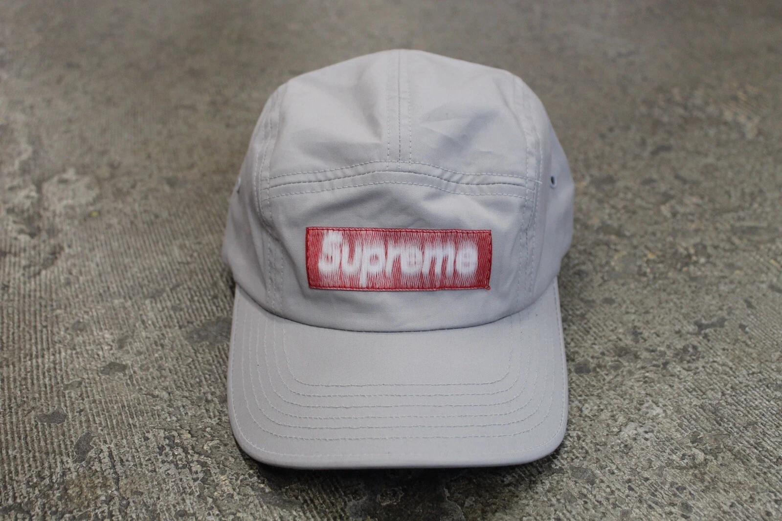 LOGO BOÎTE gris flou suprême logo bogo chapeau de camp 5 panneaux casquette
