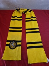 Wizarding World Harry Potter Hufflepuff Scarf