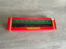 Hornby Railways Brand New Unopened R424 SR Composite Coach OO SCALE