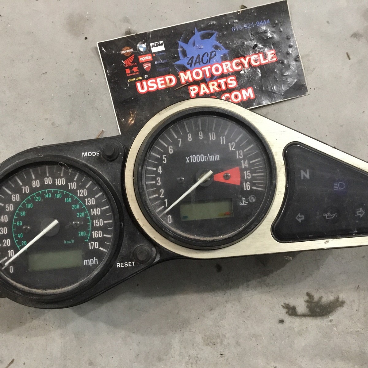 6*様 FCRB INTERSTATE STADIUM TOUR 6-PANEL 1998-1999 Kawasaki ZX6R Instrument Cluster Speedometer