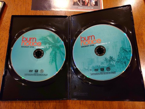 Burn Notice - Season 1 (DVD, 2009, 4-Disc Set) GOOD DISCS NEAR MINT, MAIL TOMOR - Picture 5 of 6