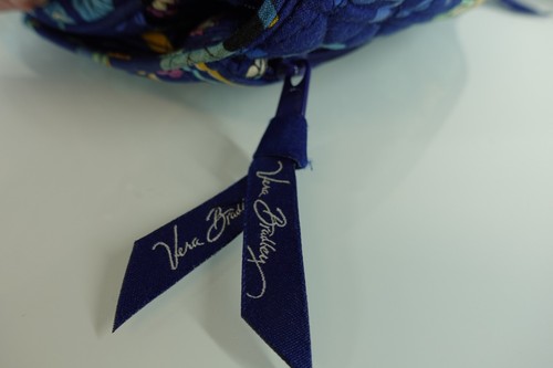 Vera Bradley Authentic Original Disney Parks Mickey & Minnie Dreaming Bag Blue - Picture 6 of 6
