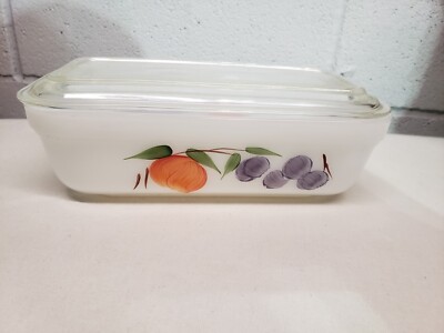 Vtg Fire King Bread Pan White Milk Glass Rectangle Refrigerator Dish w/Lid Fruit