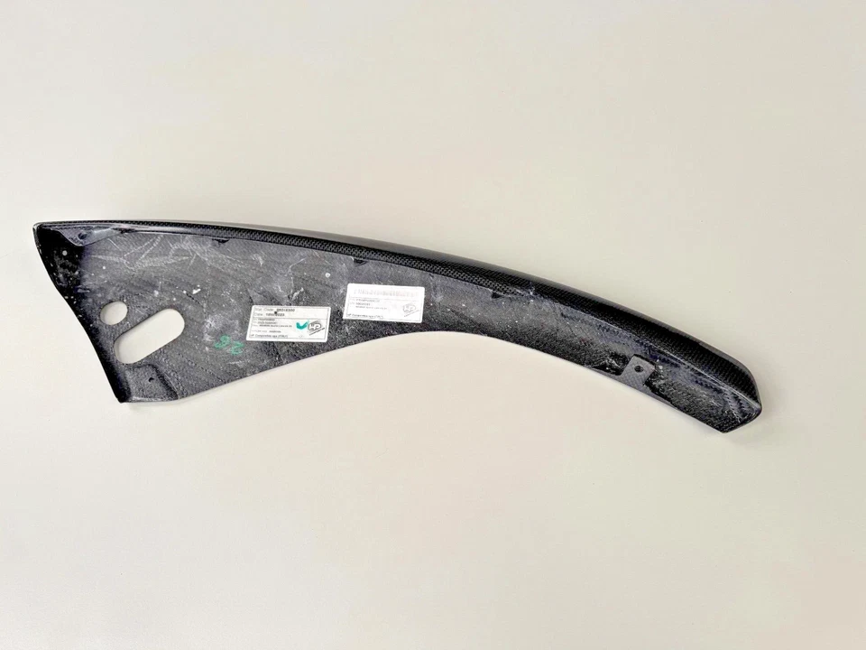 Ferrari 812 Superfast GTS Spoiler Stoßstange Carbon links LH Bumper 89246300 - Bild 3 von 4