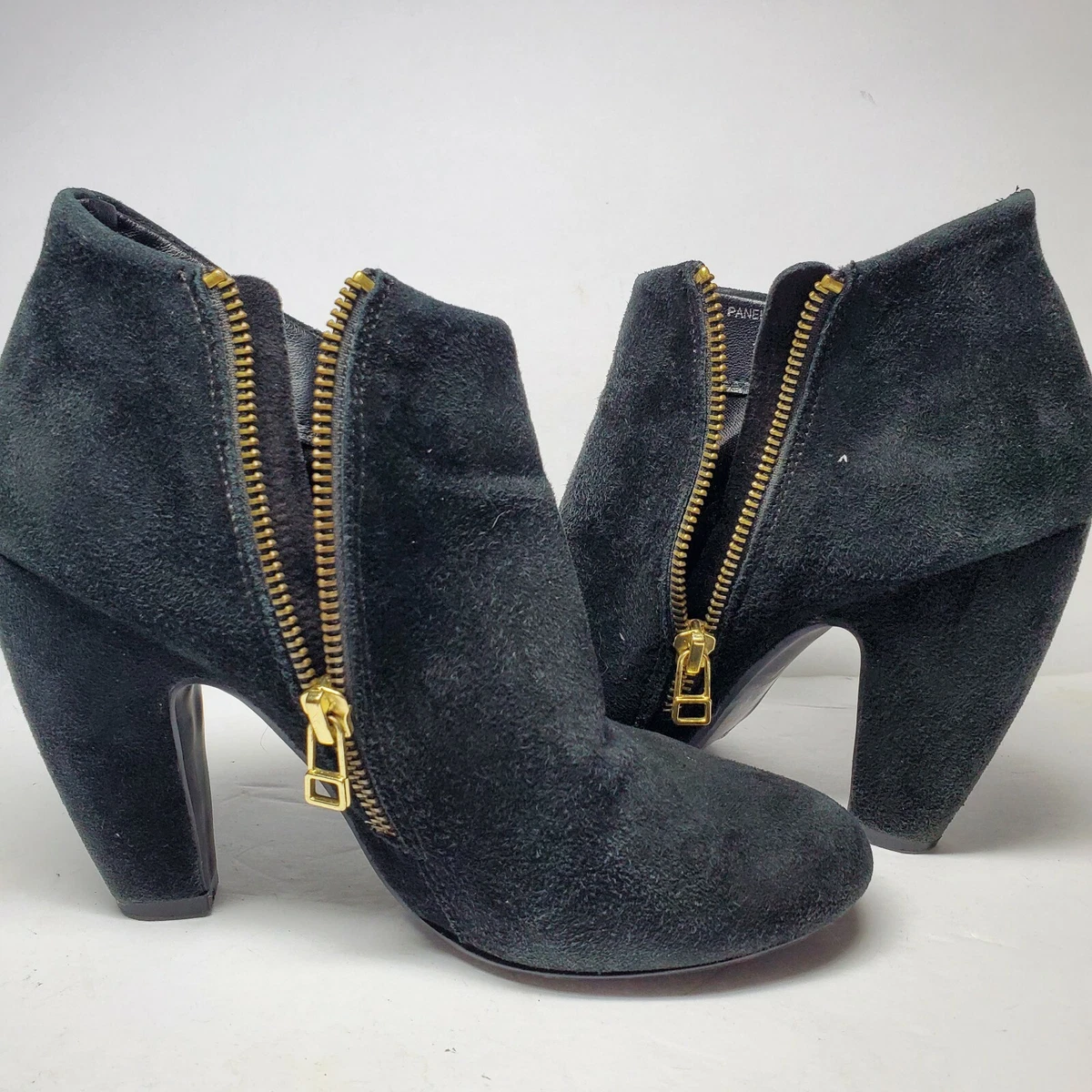 Steve Madden Panelope Black Suede Bootie Sz 7 Ankle Boots Gold Exposed Zipper