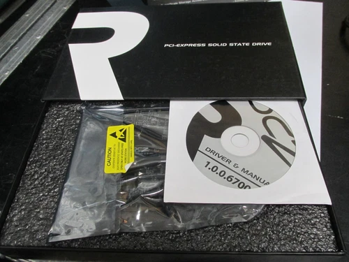 Boxed 240gb RevoDrive 3 x2 bootable PCIe SSD solid state drive RVD3X2-FHPX4-240G