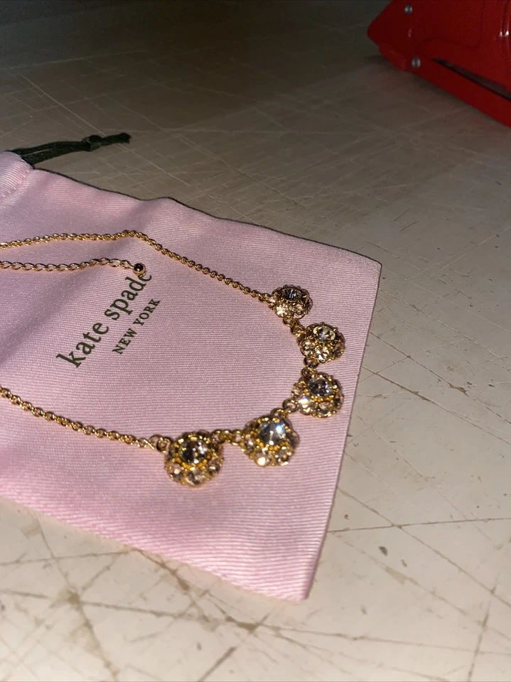 Colar Kate Spade Putting on the Ritz Row novo com etiquetas - Imagem 3 de 4