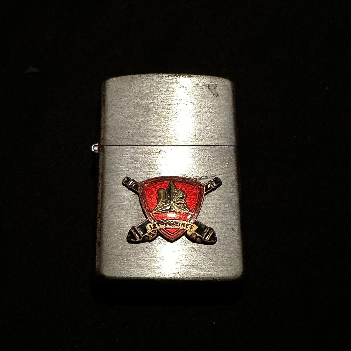 Original Vietnam War Japanese Made Penguin Lighter 12th Regiment
