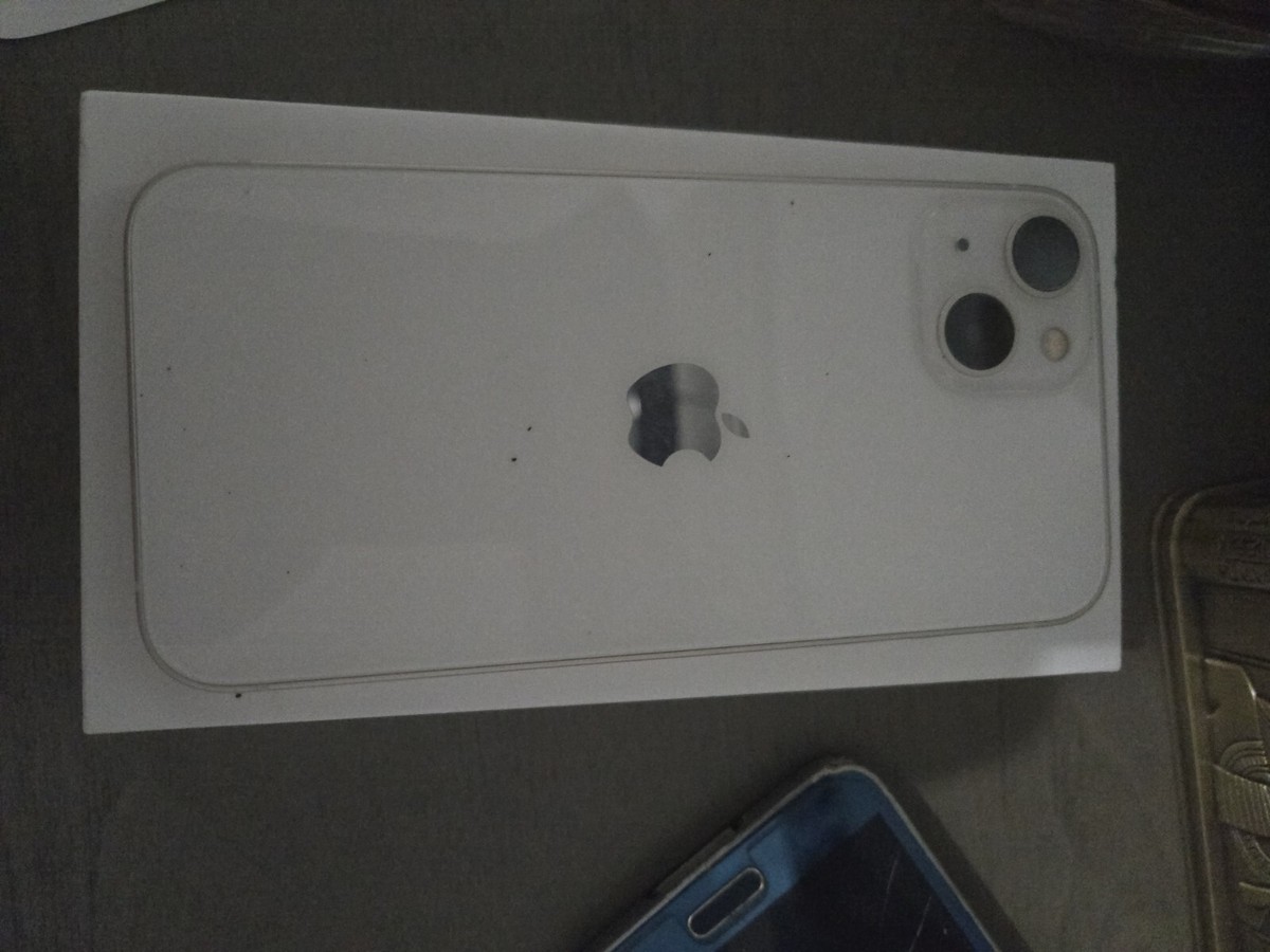 Apple iPhone 13 128GB ホワイト 93% 箱あり Amazon.com: Apple iPhone 13, 128GB, Starlight - T-Mobile (Renewed