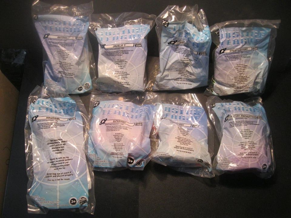 Justice League Adventures "Juego completo de 8 juguetes" nuevo en paquete Burger King 2003 Foto 2 de 4