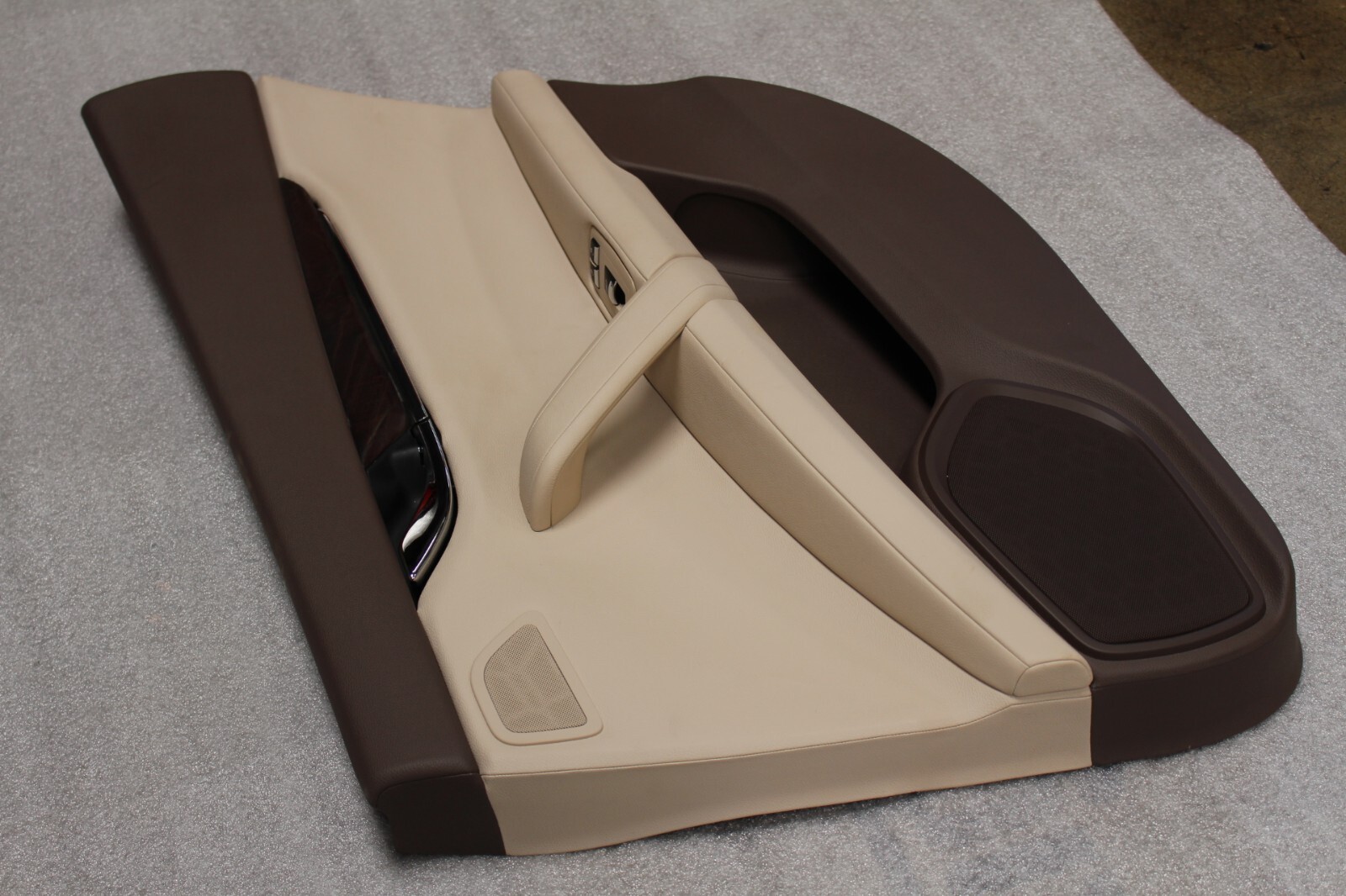 Maserati Quattroporte, RH, Right, Rear Door Trim Panel, Tan/Brown, Used