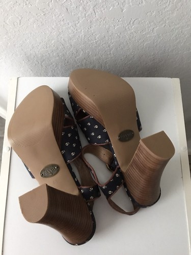 Fossil Womens 8.5 Blue & White Ladybug Open Toe Canvas Heel Strappy Shoe - New - Picture 9 of 12