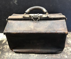Old Doctors Bag *old and used*