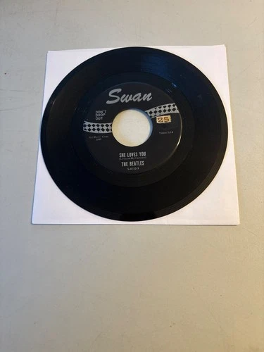 THE BEATLES SHE LOVES YOU / I'LL GET YOU SWAN 45 RPM 7" VINYL RECORD ROCK VG+