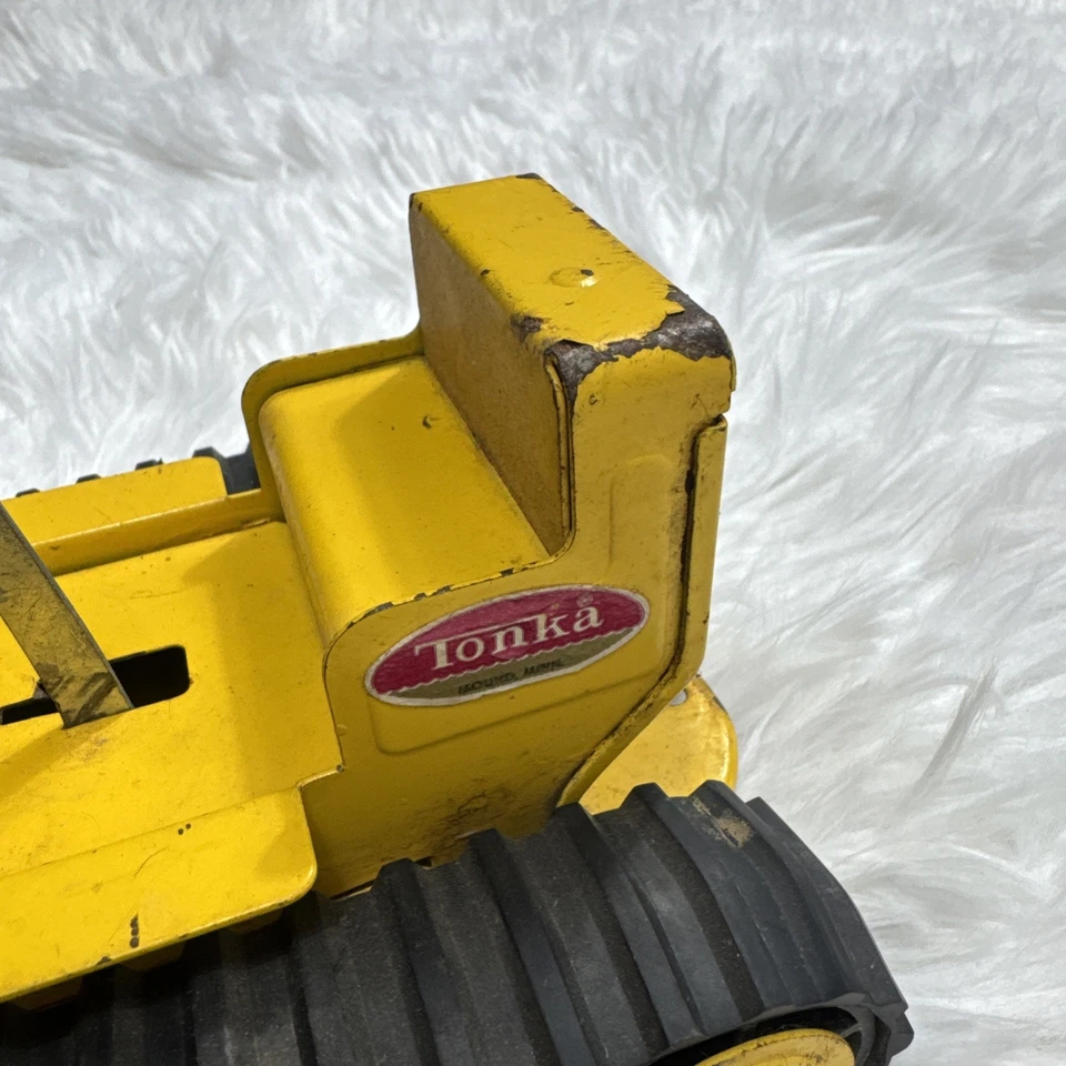 Bulldozer Tonka vintage años 60 acero prensado juguete de construcción 9” Foto 2 de 4
