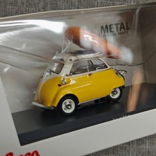 Schuco 1:43 BMW Egg BMW Isetta Kayak Set, Alloy Car Model