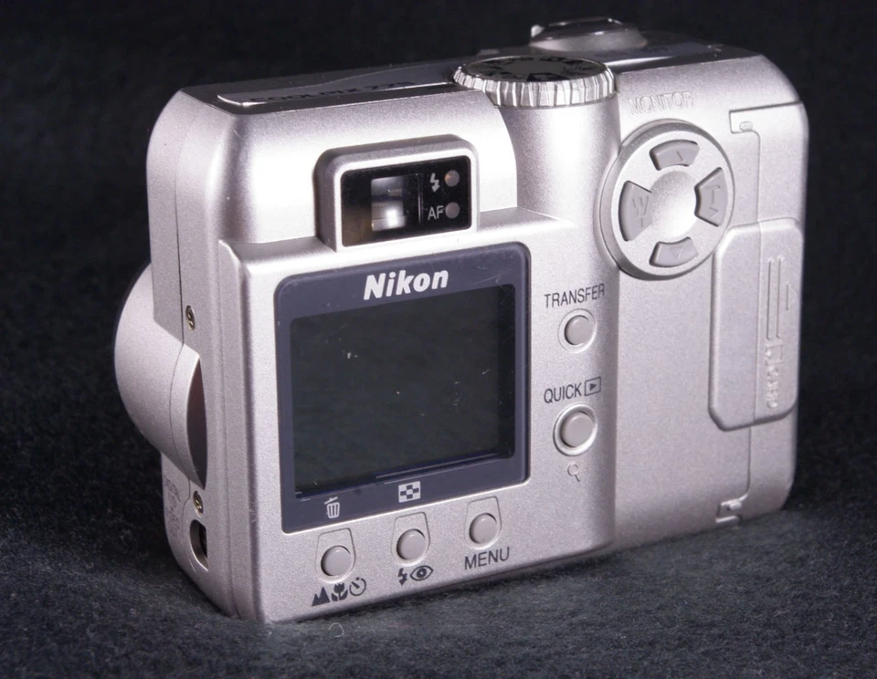 Nikon COOLPIX 775 2.1MP Digital Camera Works With Memory Card No Battery (№#10) - Image 4 of 4