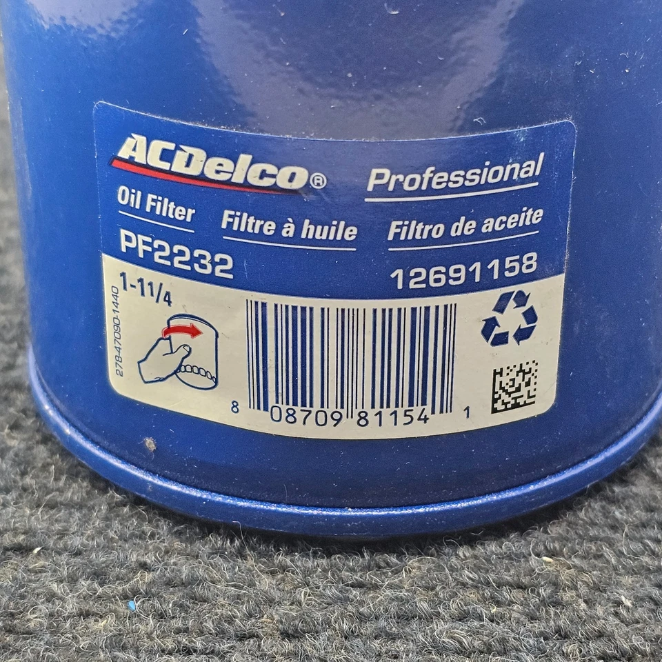 Filtro de aceite de motor ACDelco PF2232 para Chevrolet Silverado 2500 HD 2001-2019 Foto 2 de 4