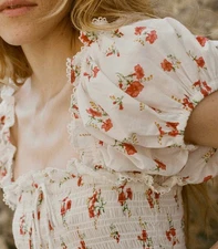 NWT DÔEN Stanza Dress Sweet Abelia Print Smocked sz Small GOOP