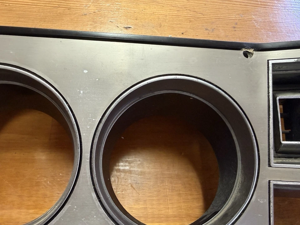 73-87 Chevy GMC C/K CAMIÓN INSTRUMENTO CALIBRE BISEL BLAZER JIMMY CARROCERÍA CUADRADA Foto 4 de 4